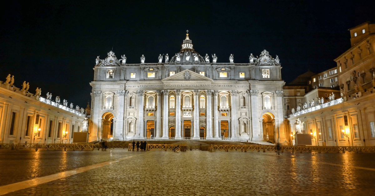 Vaticano - Basílica de São Pedro - Como é celebrada a Missa do Galo